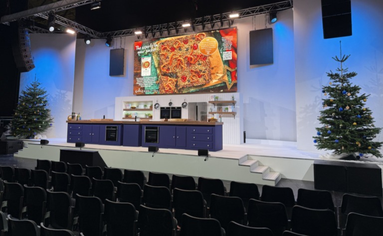 big kitchen exhibition stand